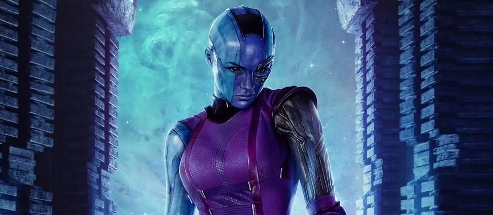 Небуле сильно уменьшили грудь на постере «Стражей галактики 3». Теперь она похожа на мужчину