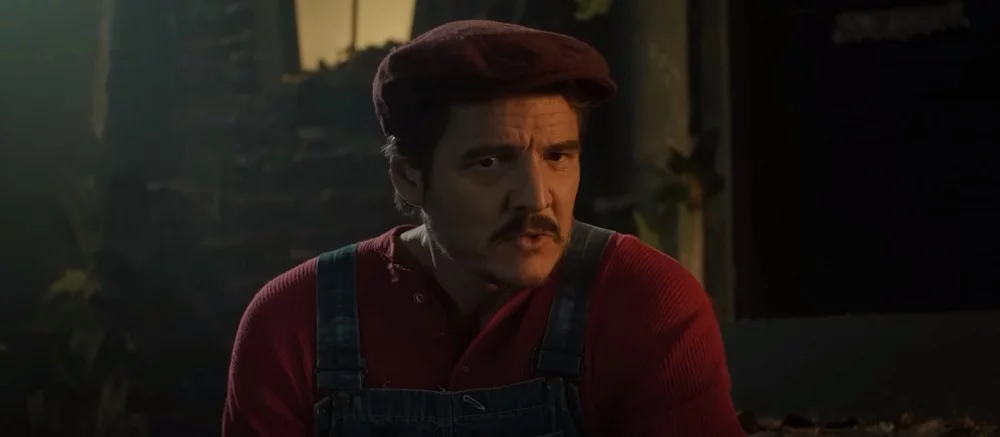 Педро Паскаль сыграл Марио в шуточном ролике. Герой начал ходить с обрезом и пристрастился к грибам — видео