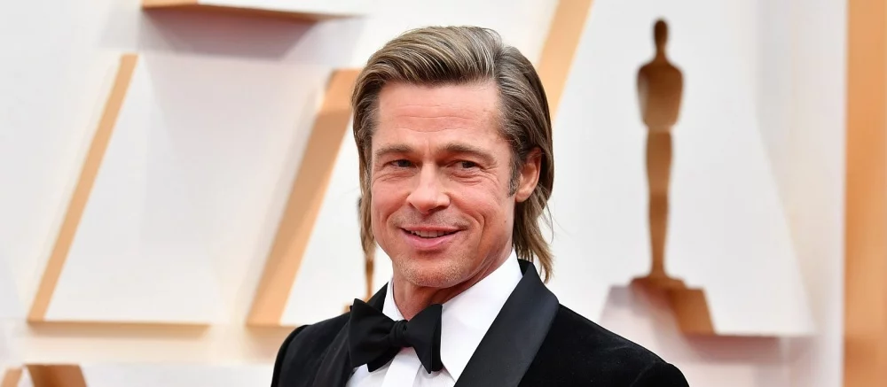 Все в спортивках Adidas: нейросеть показала «славянские» версии Брэда Питта, Эмилии Кларк и других знаменитостей