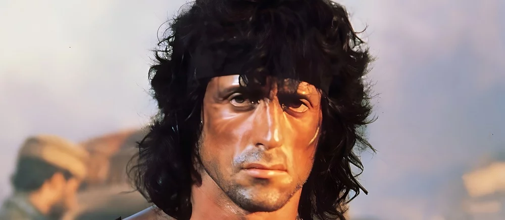 Художник потратил 2 года, чтобы реалистично воссоздать Рэмбо в исполнении молодого Сильвестра Сталлоне из фильма 1988 года