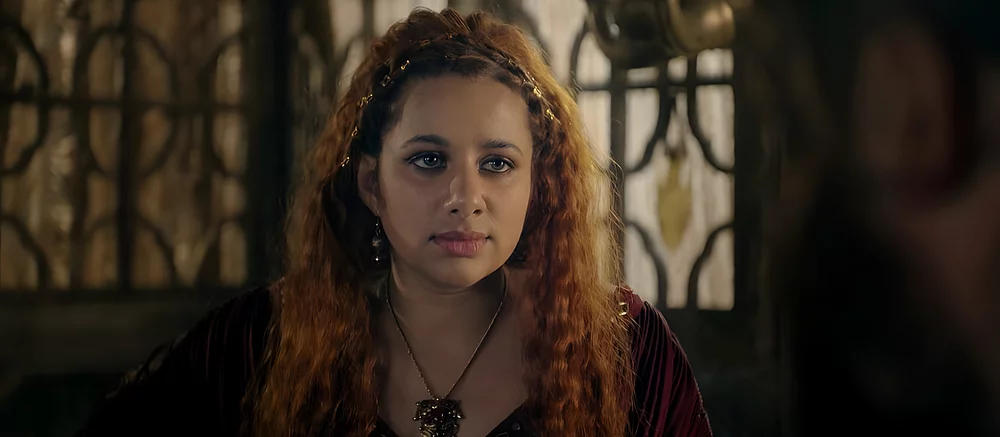 «Я не белая и не блондинка»: Кейра Мец из третьего сезона «Ведьмака» ответила хейтерам, которые сравнивают ее с героиней The Witcher 3