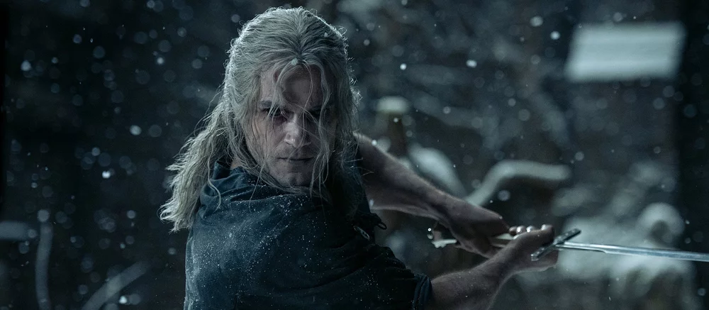 «Пощечина Лиаму Хемсворту»: в сети обсуждают странную рекламу третьего сезона «Ведьмака»