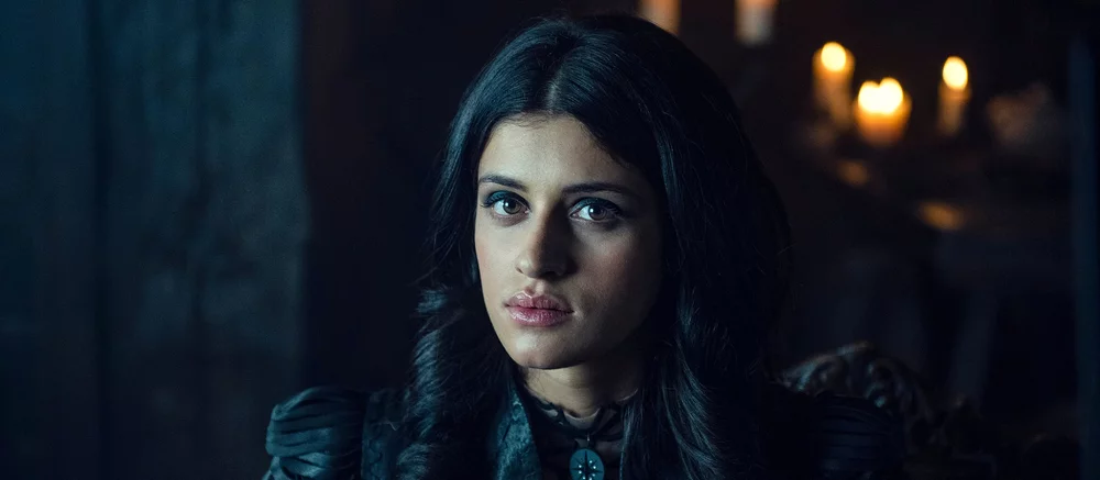 София Летяго показала откровенный косплей Йеннифэр. По ее мнению, получилось лучше, чем в сериале Netflix