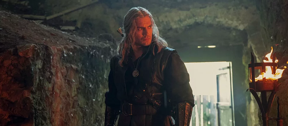 В сети показали финальную сцену с Генри Кавиллом в роли ведьмака Геральта. Netflix никак не попрощалась с актером