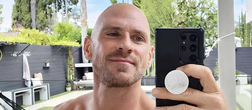 «Лысый из Brazzers» сыграет Лекса Лютора? Режиссер «Супермена: Наследие» Джеймс Ганн прокомментировал безумный слух