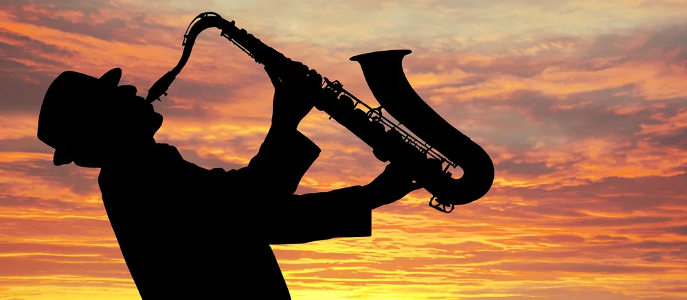 Новый уровень хардкора: стример прошел Elden Ring на электрическом саксофоне и не получил урона