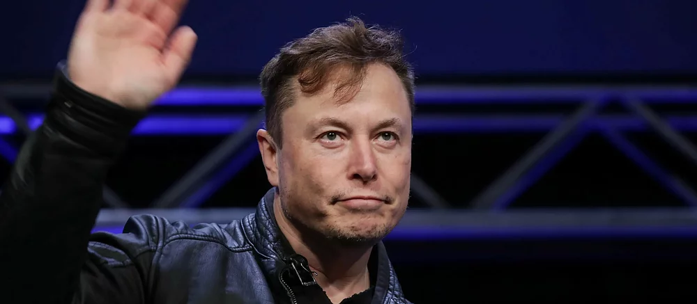 «Верни назад Twitter!»: Илон Маск пришел на турнир по Valorant и был освистан публикой