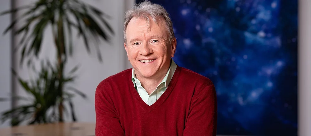 «СПАСИБО, ГОСПОДИ»: как интернет отреагировал на уход главы PlayStation Джима Райана