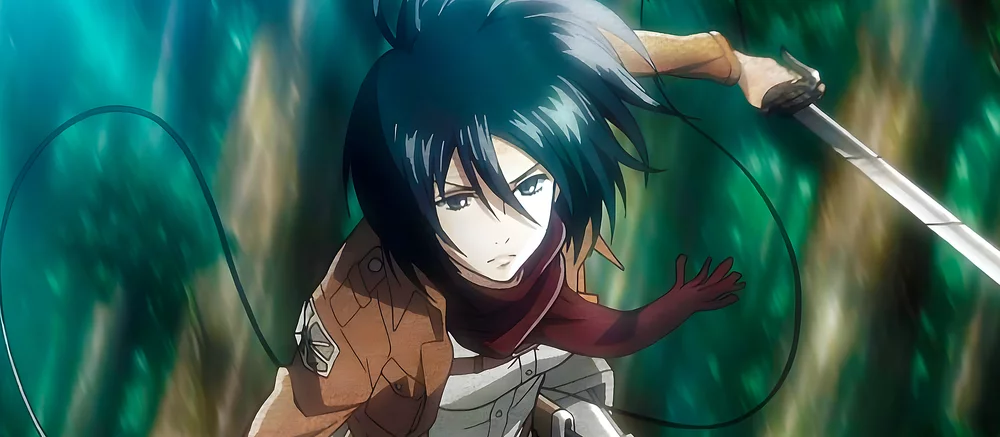 Микасу из аниме «Атака титанов» показали в виде реальной девушки. На одном из изображений на героине почти нет одежды