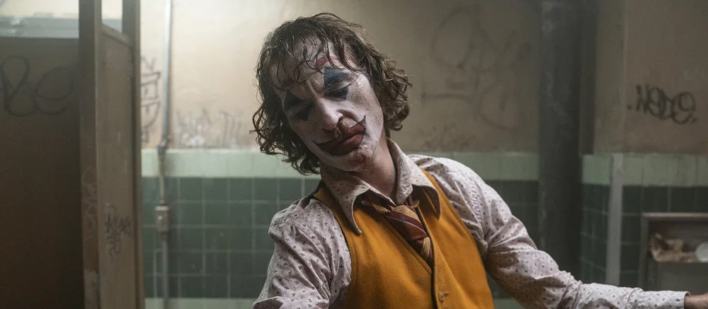 Режиссер «Гладиатора» и «Наполеона» рассказал, чем ему не понравился «Джокер» с Хоакином Фениксом