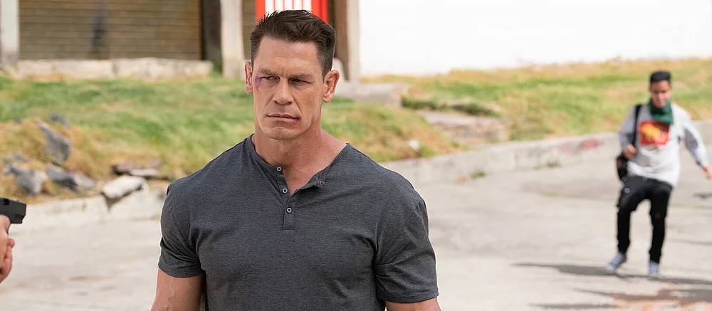 Смотреть не рекомендуется: новый боевик с Джоном Синой получил рейтинг 0% на Rotten Tomatoes