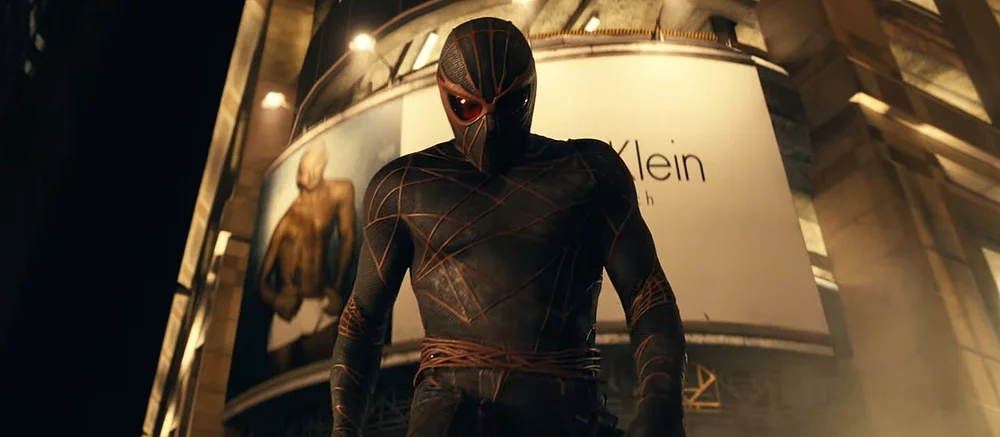 Sony выпустила трейлер кинокомикса «Мадам паутина» — в нем показали героинь в костюмах и «злого Человека-паука»