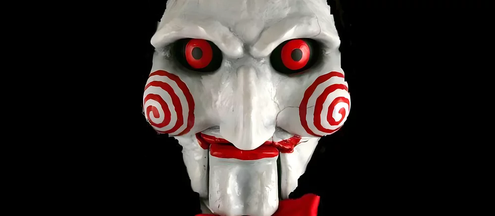 «Игра продолжается» — Lionsgate анонсировала «Пилу 11», в котором вновь вернется культовый серийный убийца