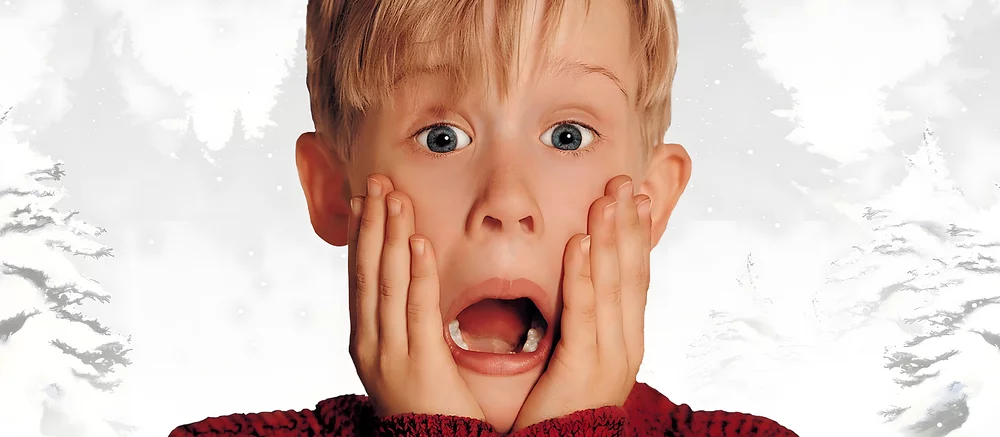 Кевин и его мама из культового фильма «Один дома» воссоединились спустя 33 года. Маколей Калкин не смог сдержать слезы