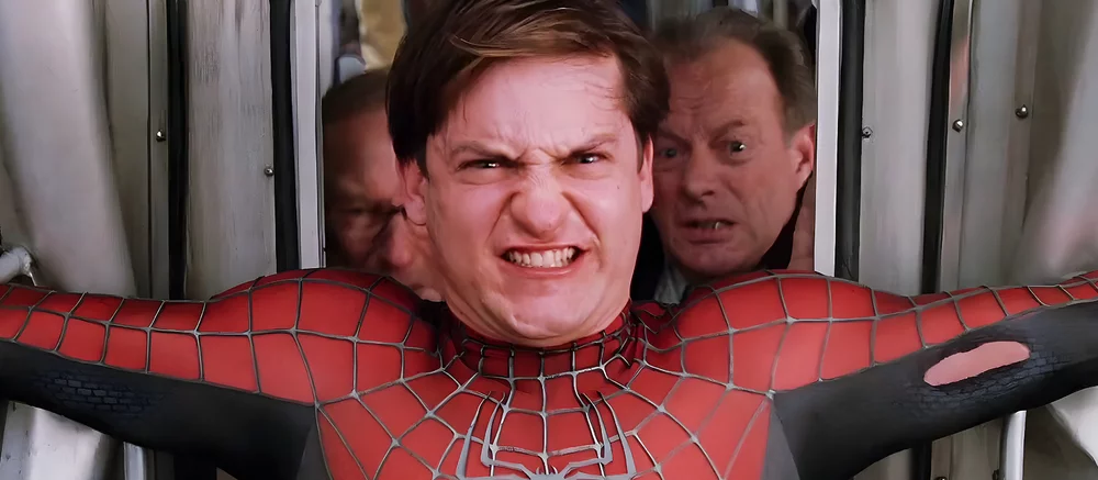 Игрок в Marvel's Spider-Man 2 попробовал повторить ту самую сцену из «Человека-паука 2», где Тоби Магуайр остановил поезд