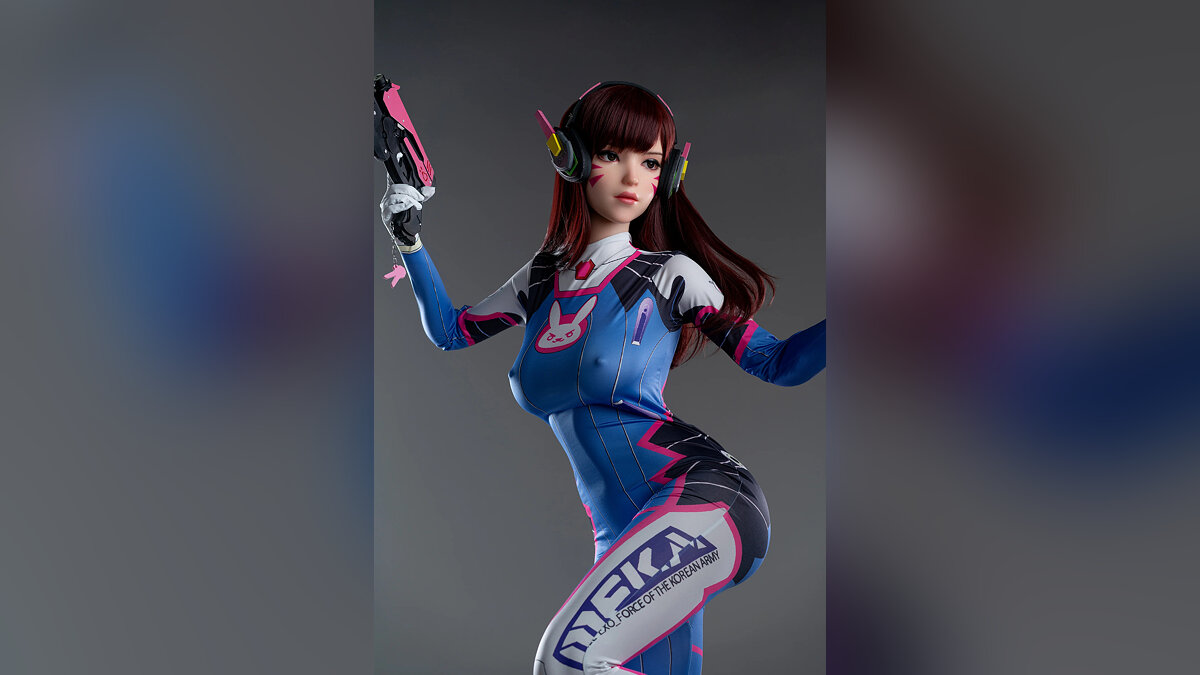 D.Va из Overwatch превратили в секс-куклу и показали голой со всех сторон