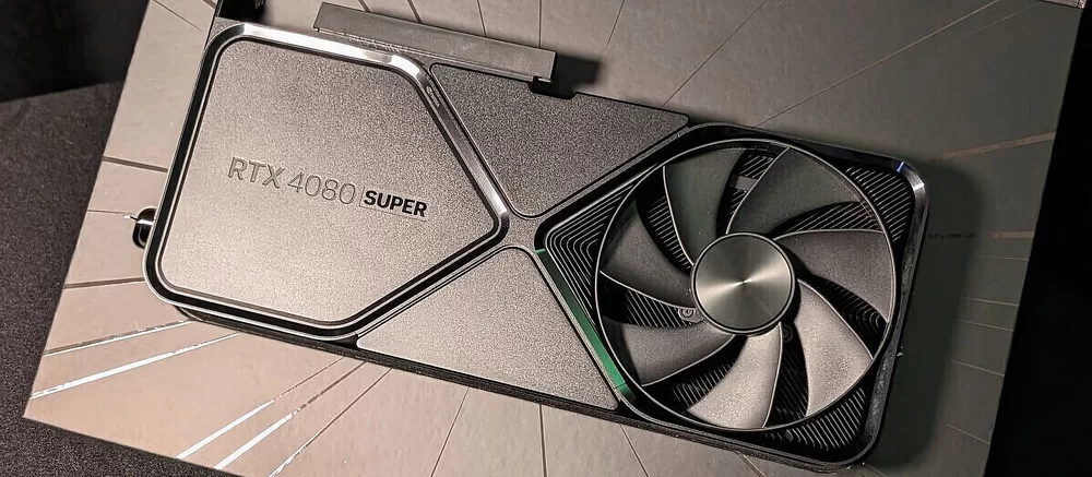 То же самое, но дешевле на $200: появились тесты видеокарты GeForce RTX 4080 SUPER