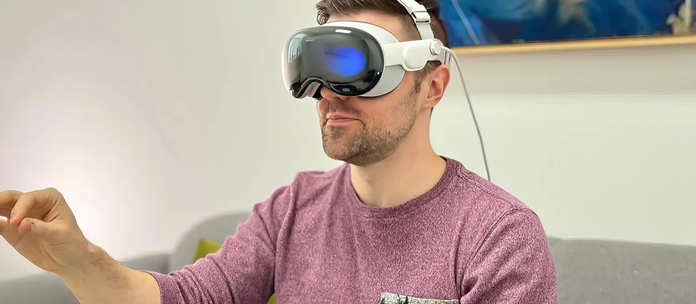Как люди используют Apple Vision Pro — самые интересные и смешные видео