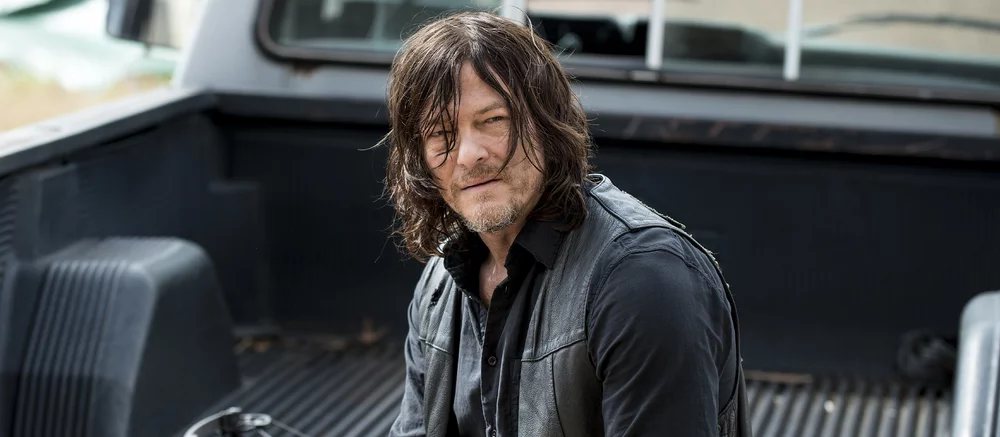 Вселенная «Гарри Поттера», но с героями «Ходячих мертвецов». Нейросеть создала еще один безумный кроссовер