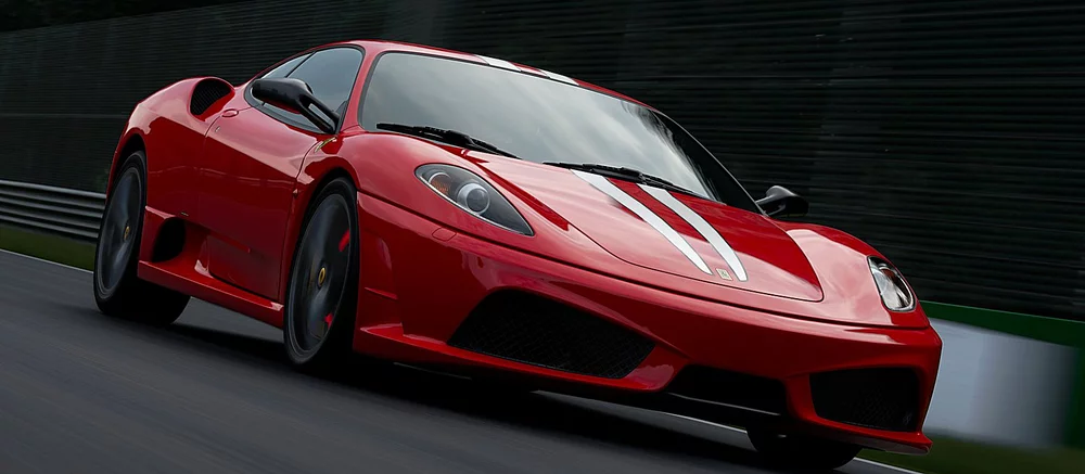 Автомобили в Gran Turismo 7 «научились» летать из-за серьезного бага — видео