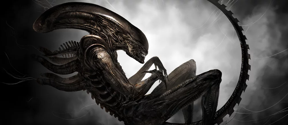 На фото показали статую ксеноморфа с обожженной мордой из «Чужого: Ромул»