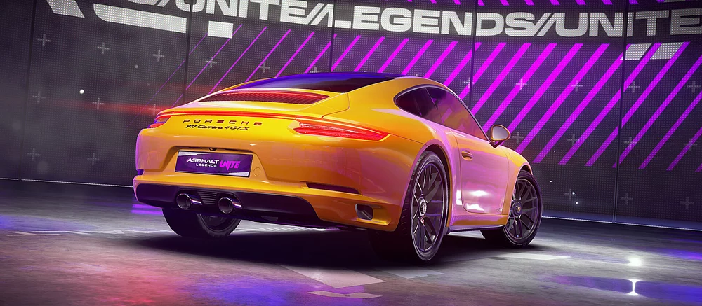 На Android, iOS, ПК и консолях вышла новая версия бесплатной гонки с сотнями машин, которую скачали более 100 млн раз