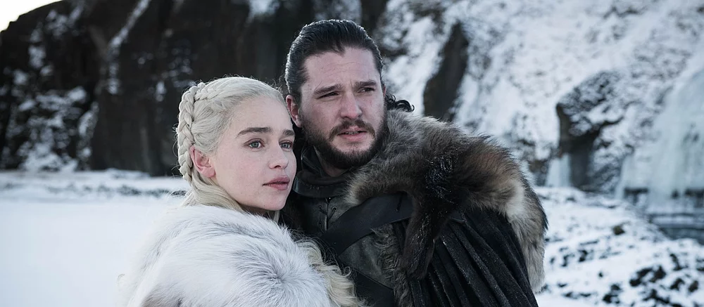 Нейросеть показала счастливый финал «Игры престолов», в котором Джон Сноу и Дейенерис остались вместе