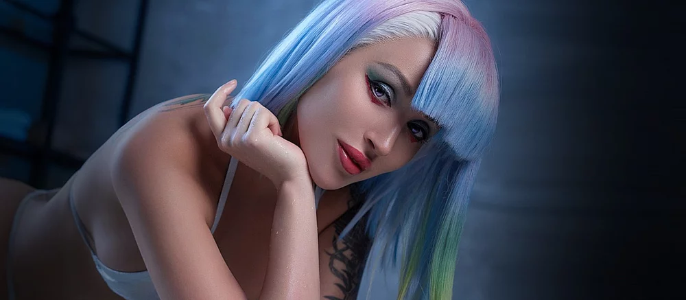 Косплеерша показала «взрослую» версию Люси из аниме по Cyberpunk 2077