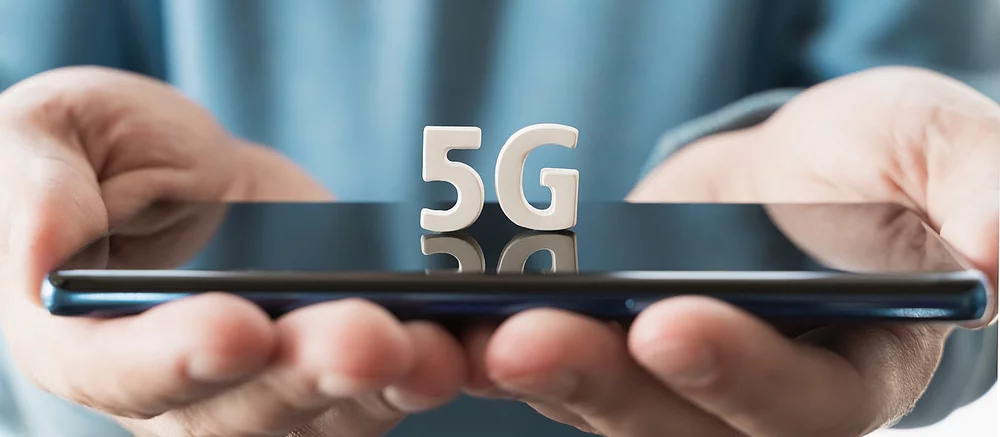 В Японии установили первые 5G-окна для мобильной связи
