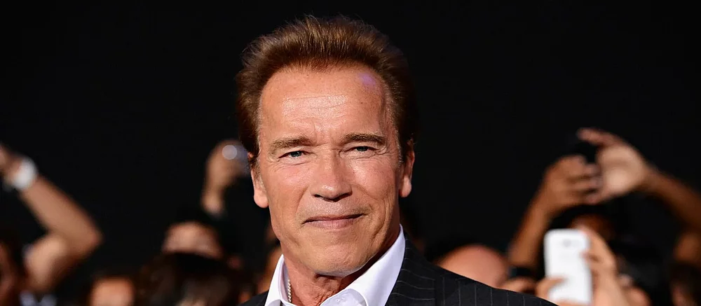 Арнольд Шварценеггер пригрозил Тёмному рыцарю, выложив совместное фото со звездой «Бэтмена и Робина»