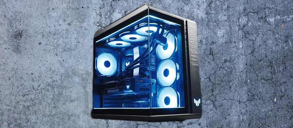 ASUS представила новый корпус GT502 Horizon, который сможет охладить все