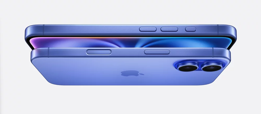 Дешевле, чем в прошлом году: названы цены на iPhone 16 в России