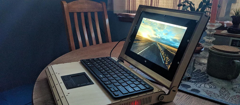 Китайский моддер создает ноутбук с настольной GeForce RTX 4090, который весит 6,7 кг