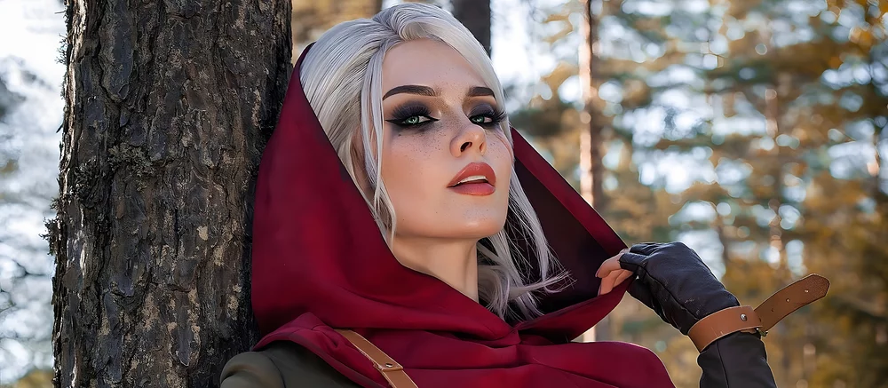 Косплеерша показала другую версию ведьмачки Цири, одетую в костюм из мода