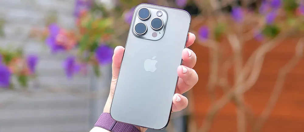 Парень показал, как изменилось качество фото на iPhone 16 Pro по сравнению с iPhone 5S, который вышел 11 лет назад