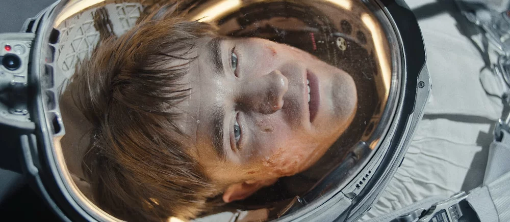 Роберт Паттинсон встречает своего клона: вышел трейлер фильма «Микки 17» от режиссёра «Паразитов»