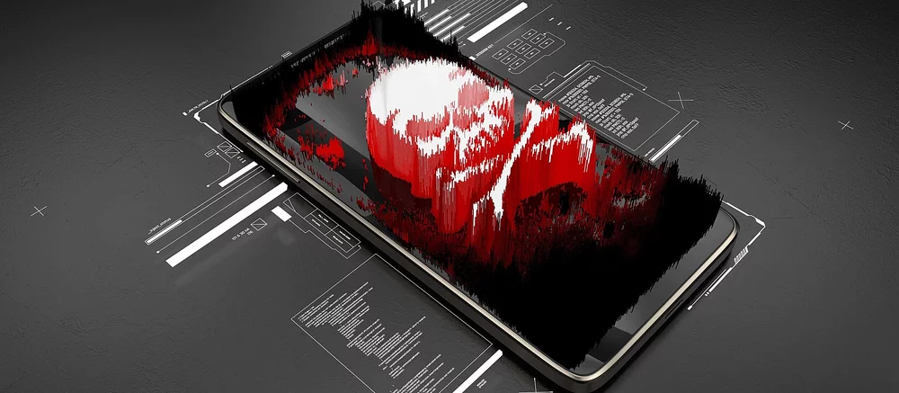 Россияне столкнулись с новой схемой мошенничества: как защитить свой смартфон