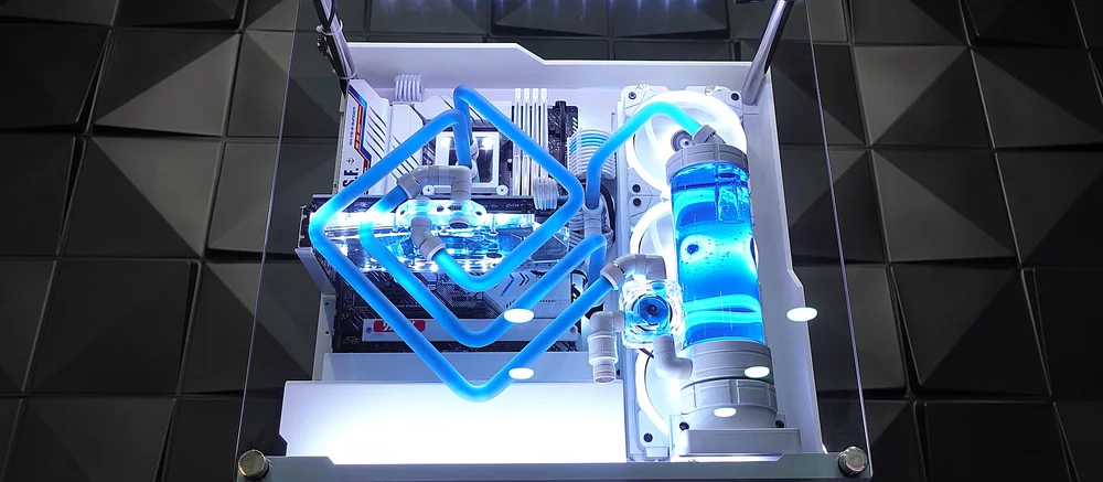 Thermaltake подтвердила совместимость своих текущих систем охлаждения с новыми процессорами Intel