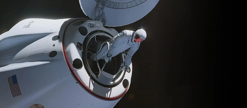 Туристы из экипажа Polaris Dawn впервые совершили выход в открытый космос