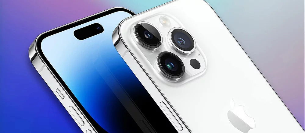 Умельцы превратили телевизор в самый большой iPhone в мире