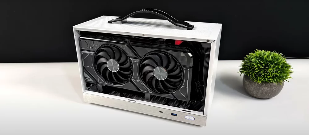 Minisforum представляет материнскую плату с Ryzen 9 7940HX для компактных игровых ПК