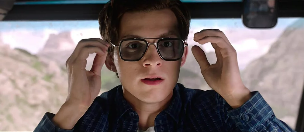 Студенты превратили «умные очки» в шпионский гаджет из боевиков