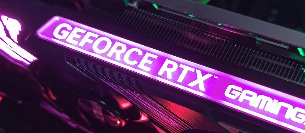 NVIDIA отметила юбилей Half-Life 2 уникальной видеокартой