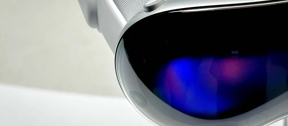 Samsung готовит выход XR-гарнитуры в сотрудничестве с Google