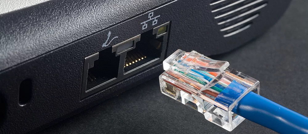 В Японии выпустили безопасный Ethernet-кабель с магнитным разъёмом