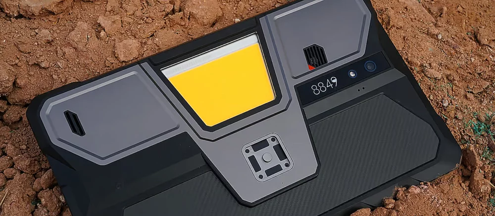 Китайцы представили планшет с прожектором и встроенным проектором