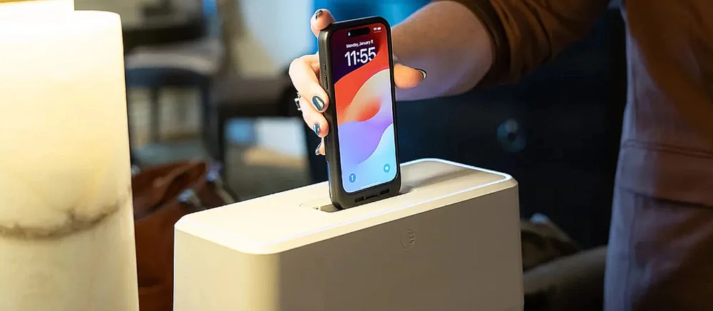 Представлена автоматизированная станция для смены аккумуляторов Swippitt Hub