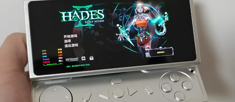 Представлена портативная ретро-консоль выполненная в стиле слайдера Nokia N97