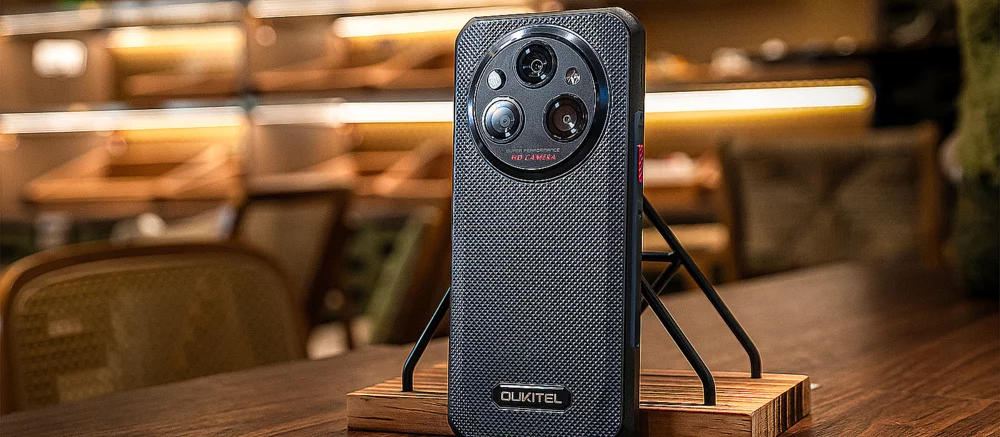 Представлен самый тонкий защищённый смартфон с камерой ночного видения и огромной батареей