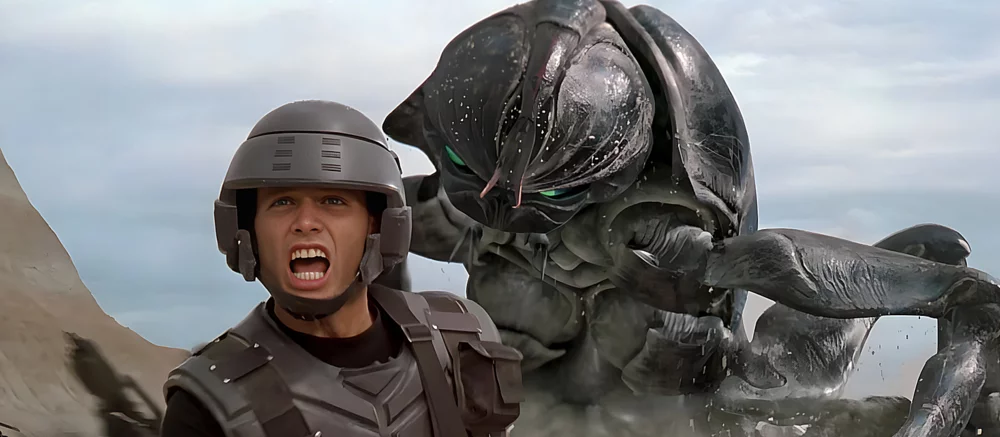 СМИ: режиссёр «Района № 9» снимет новую экранизацию «Звёздного десанта»